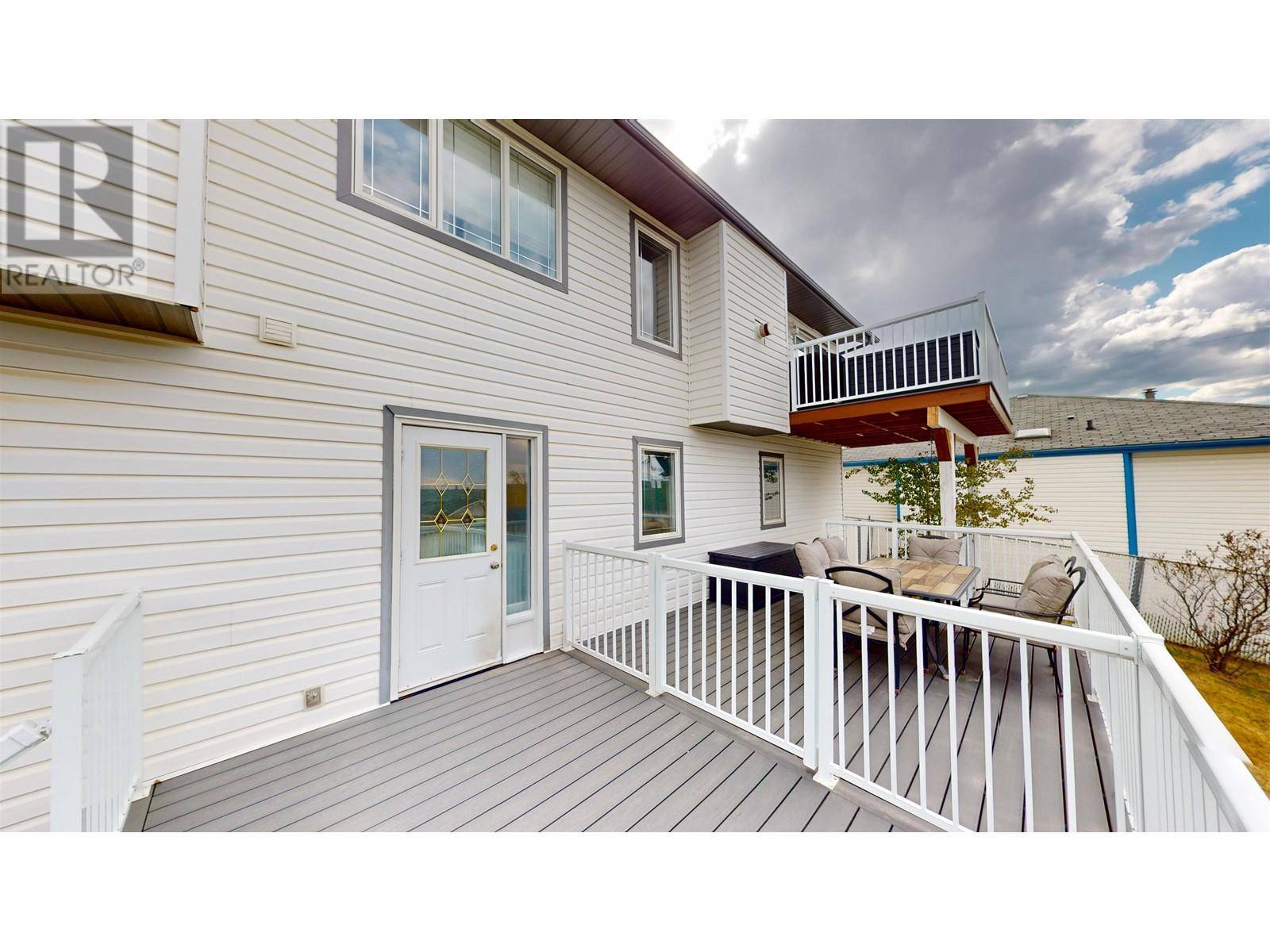 Fort St. John, BC V1J3Z1,9916 112 AVENUE