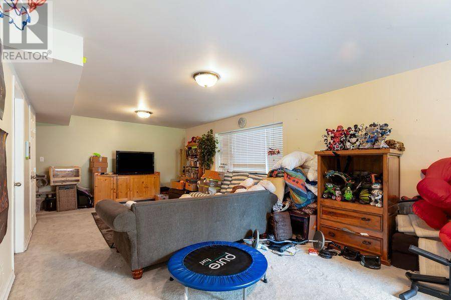 Tsawwassen, BC V4M2C8,5116 WINSKILL DRIVE