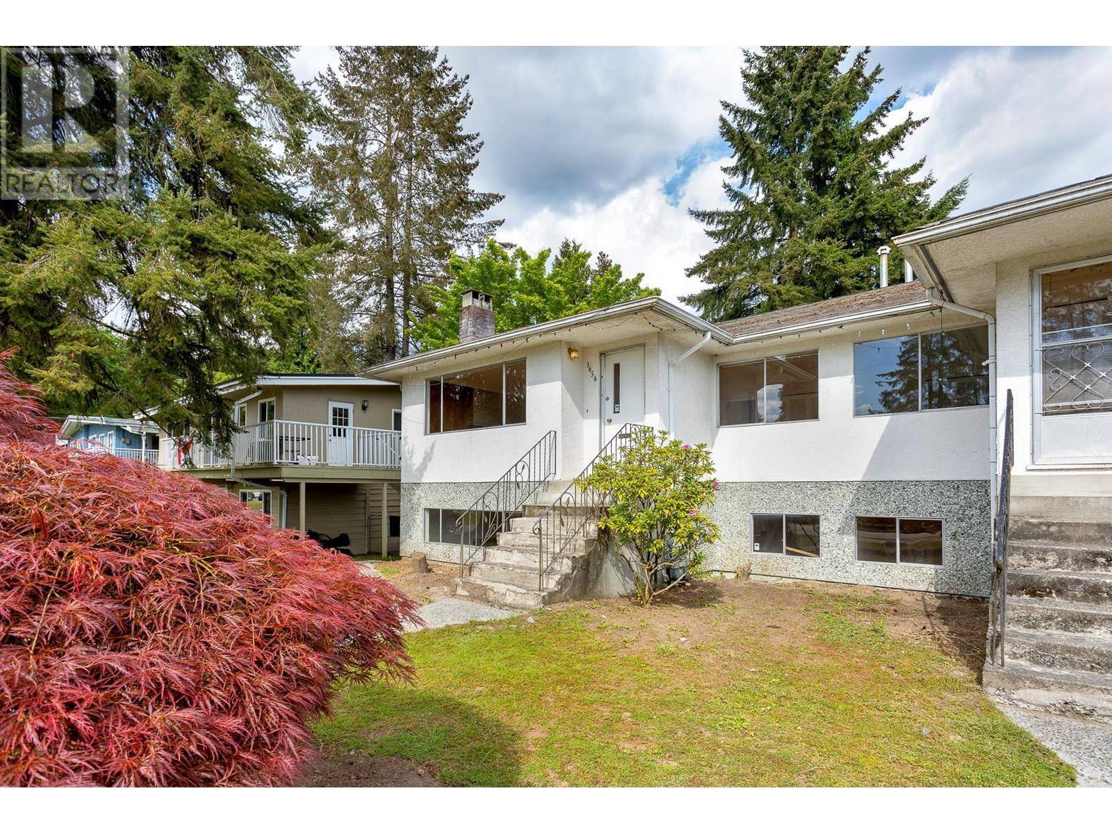 Port Coquitlam, BC V3B4J8,3654 FLINT STREET