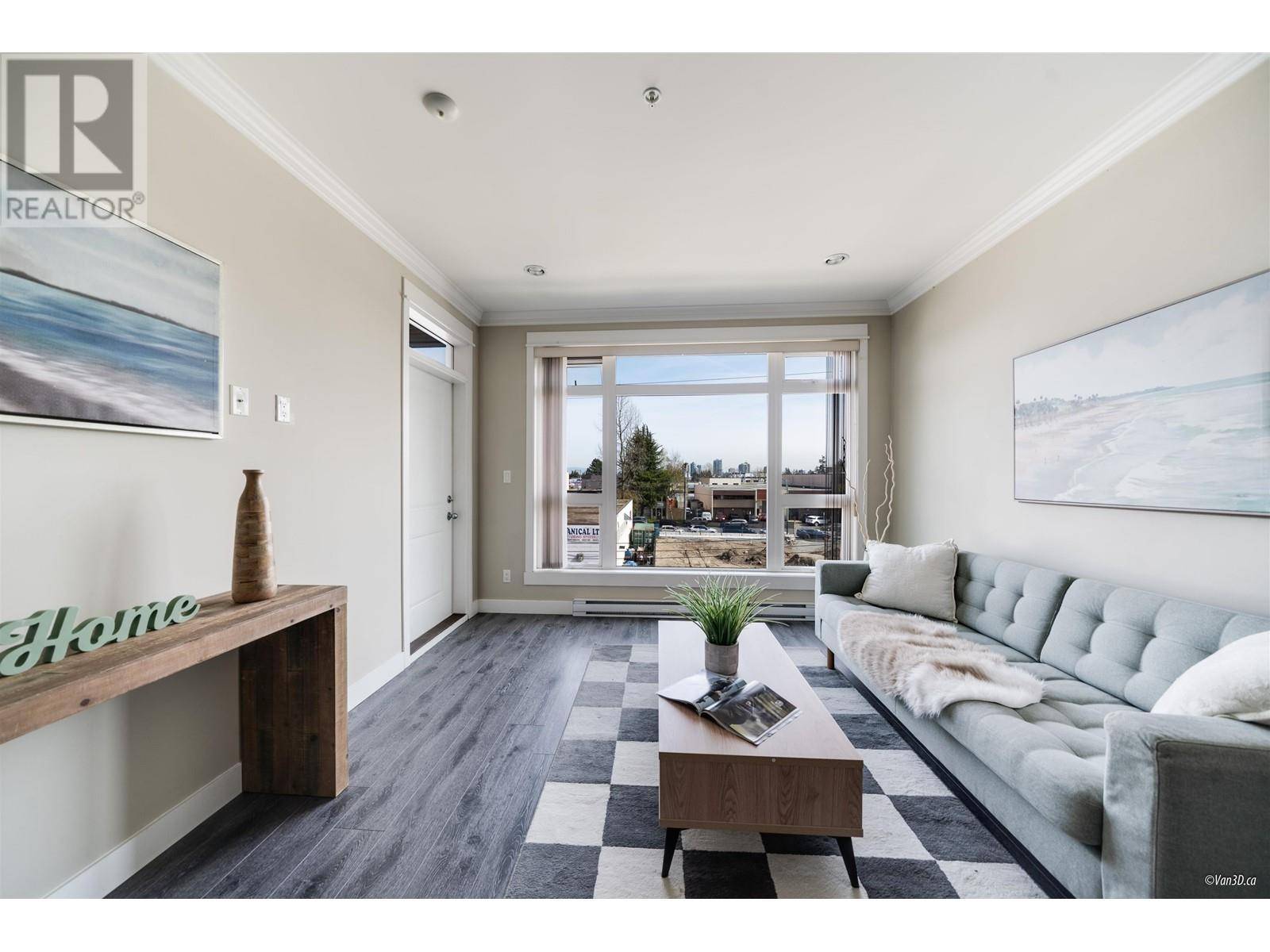 Burnaby, BC V5J4J2,6888 ROYAL OAK AVE #312
