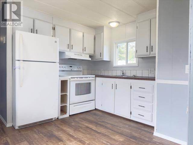 Williams Lake, BC V2G3H3,1427 DOG CREEK RD #15