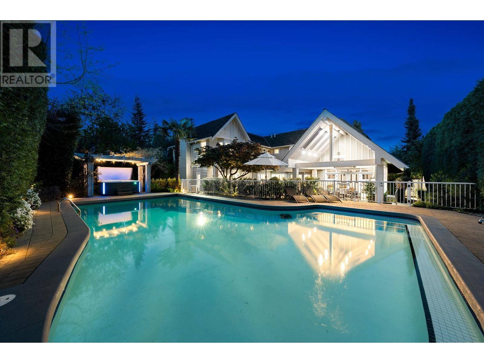 West Vancouver, BC V7W3J5,4682 DECOURCY COURT