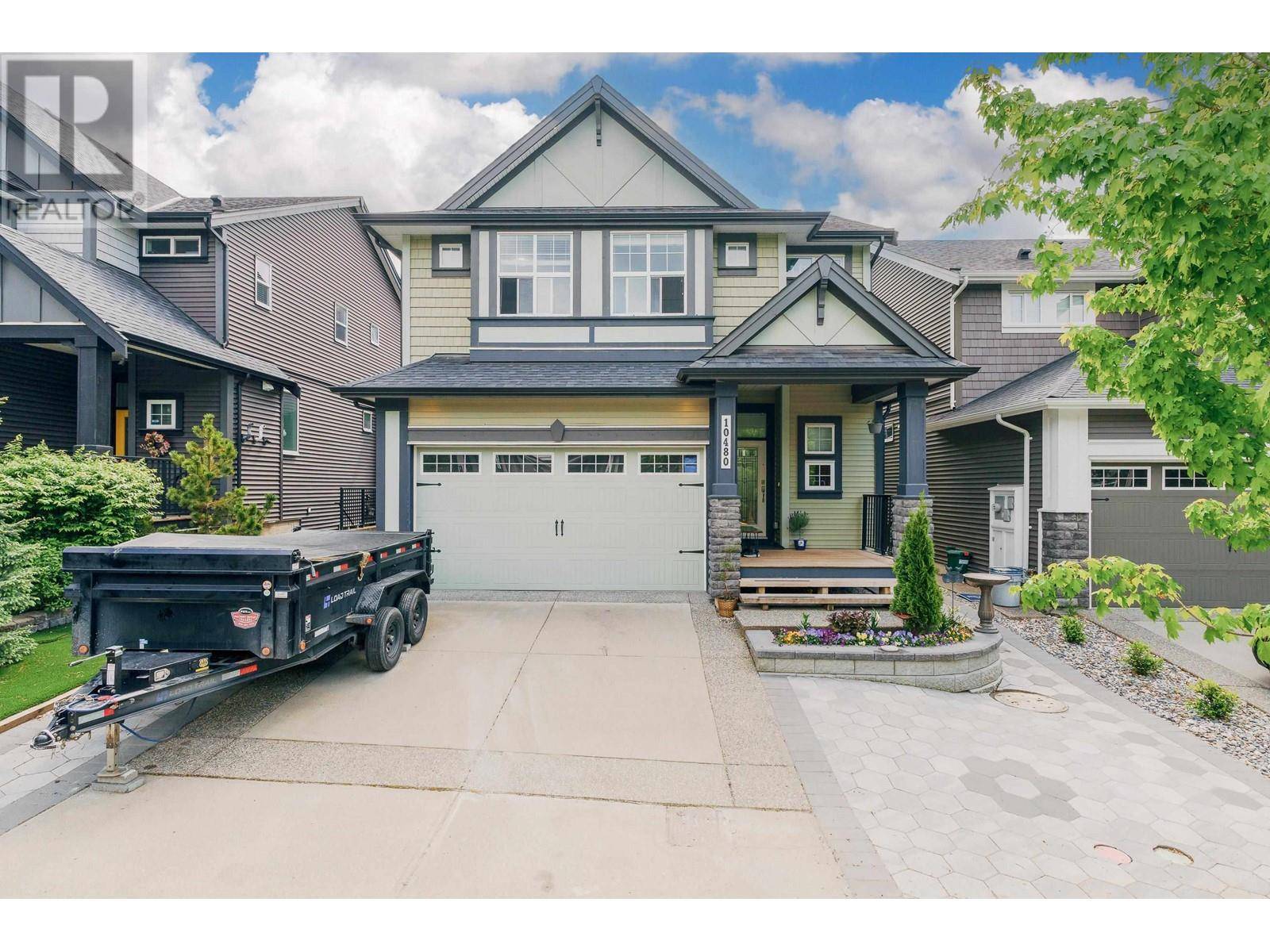 Maple Ridge, BC V2W0H8,10480 ROBERTSON STREET