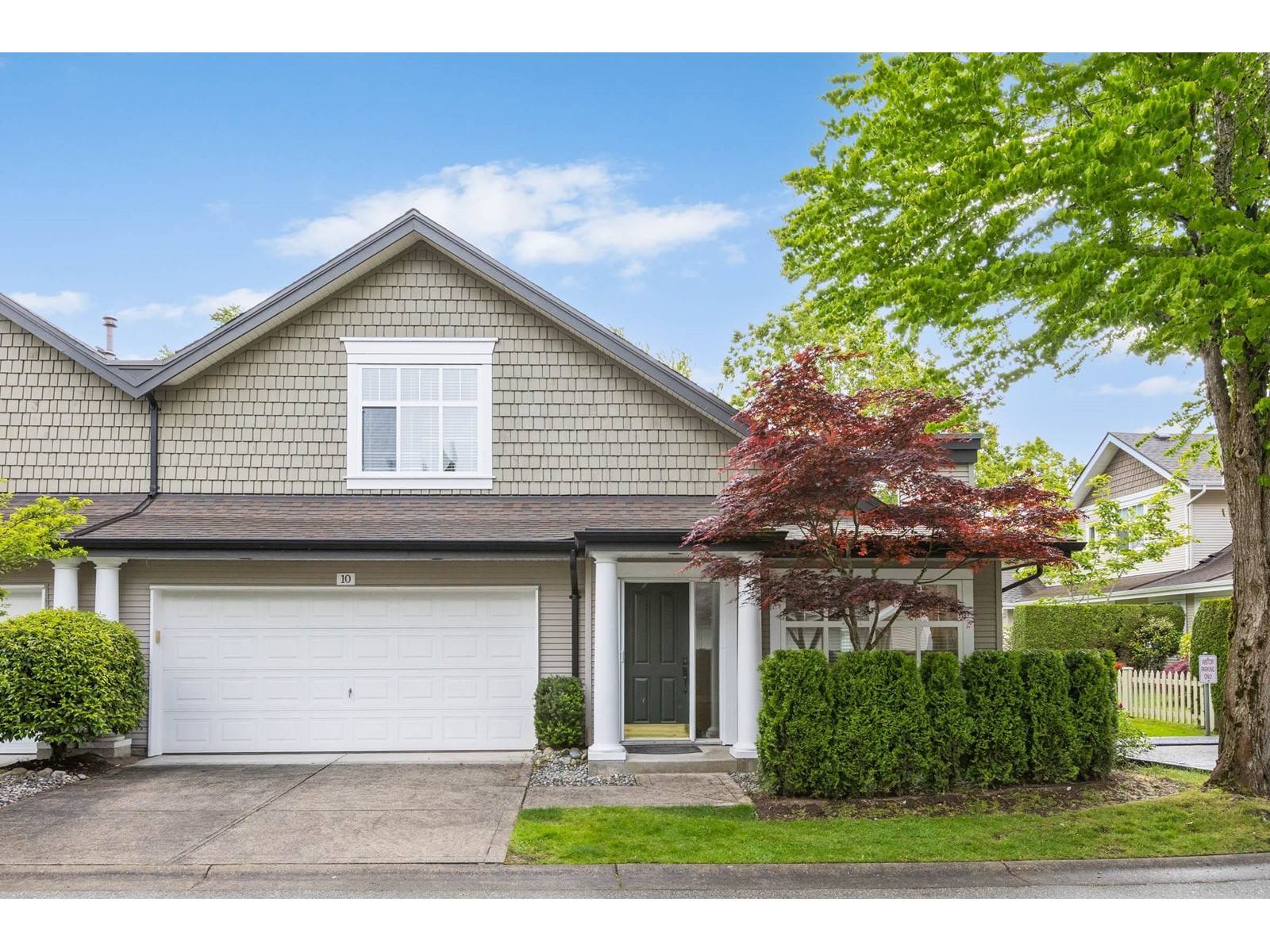 Surrey, BC V4P3A3,14877 33 #10