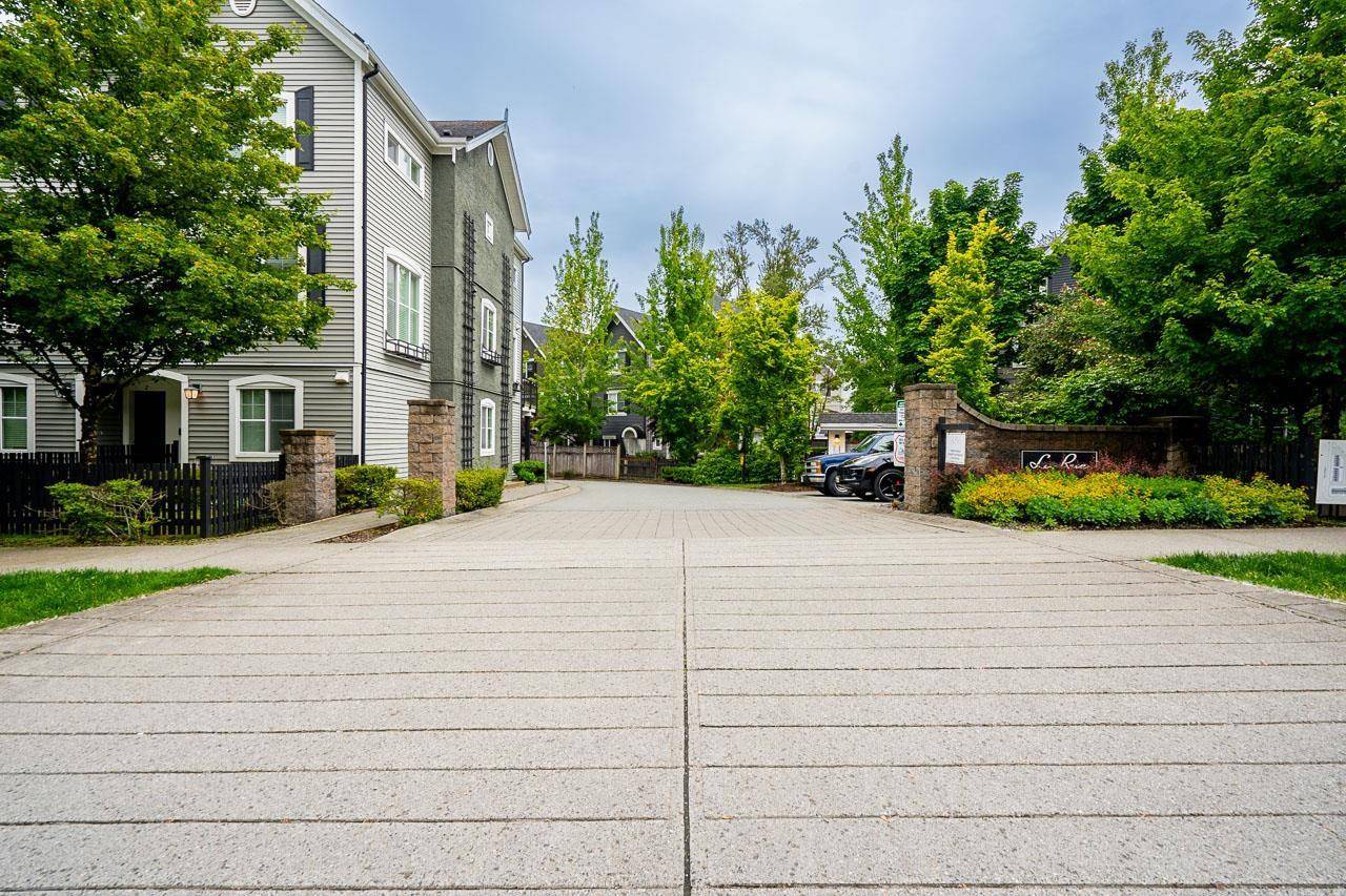 Surrey, BC V4N6M5,19180 65 #36