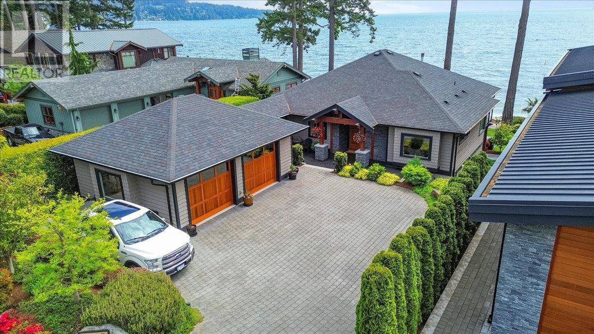 Sechelt, BC V7Z0T8,6015 SILVERSTONE LANE