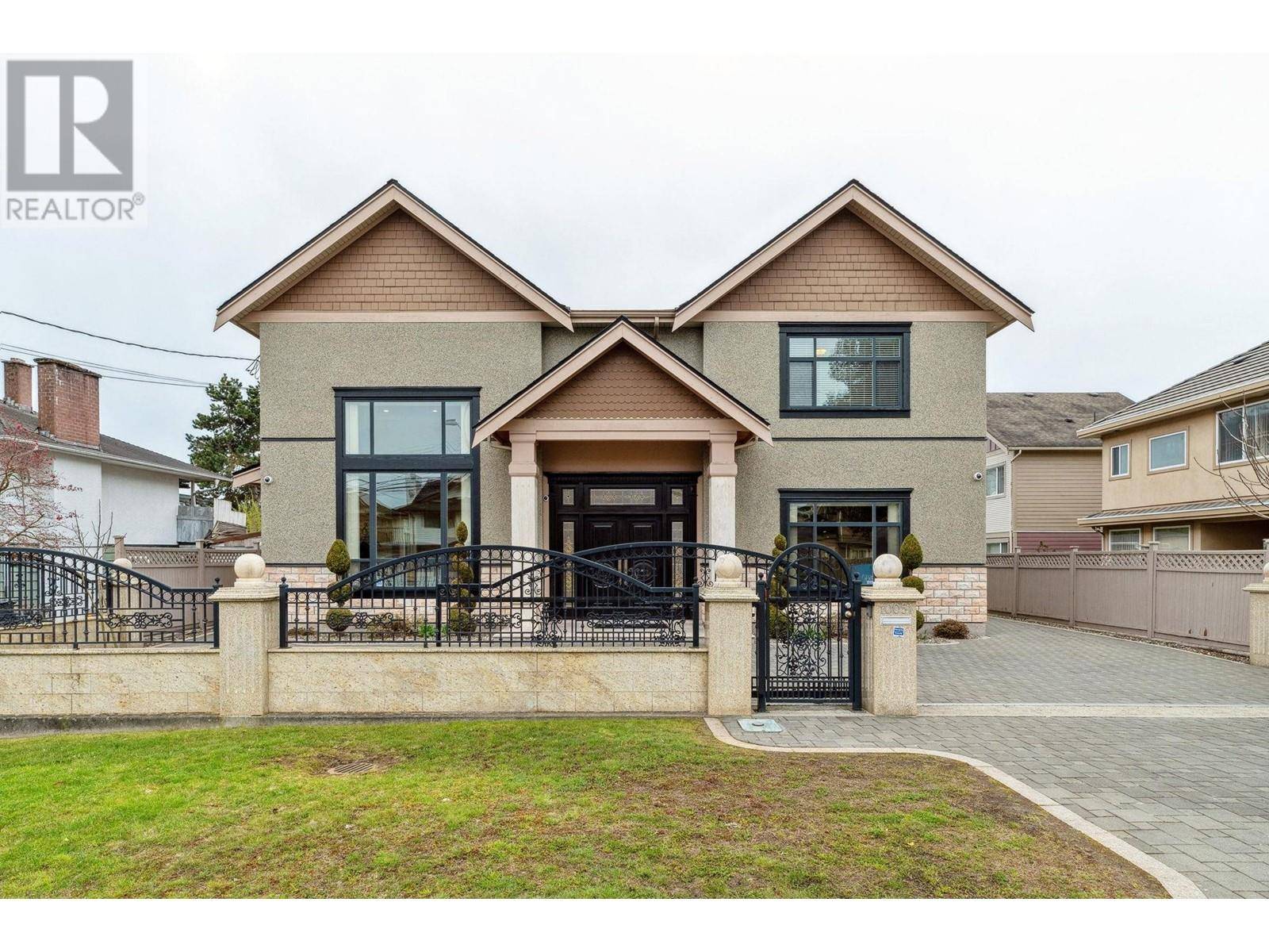 Richmond, BC V7A2N4,10051 LEONARD ROAD