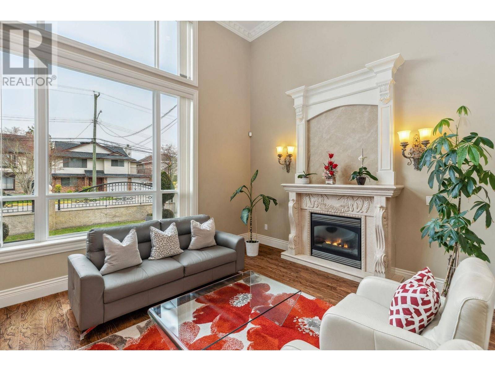 Richmond, BC V7A2N4,10051 LEONARD ROAD