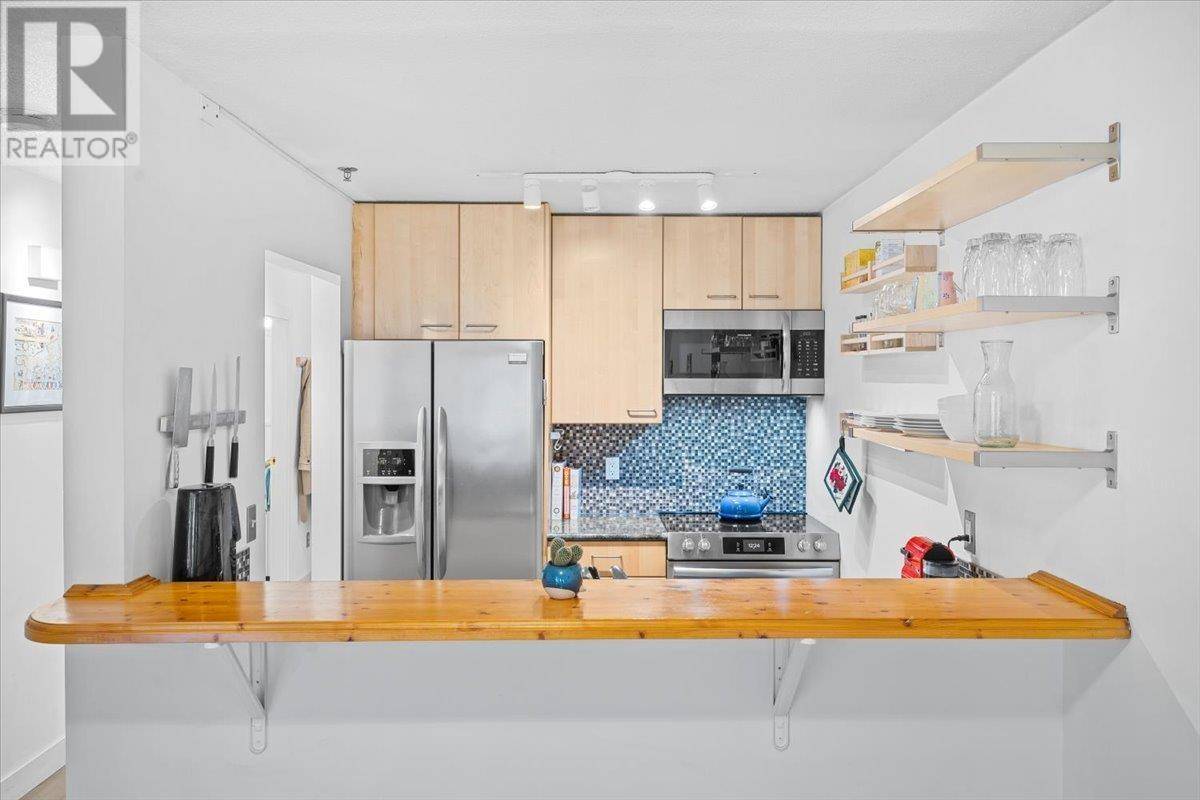 Vancouver, BC V6G1N9,1465 COMOX ST #206