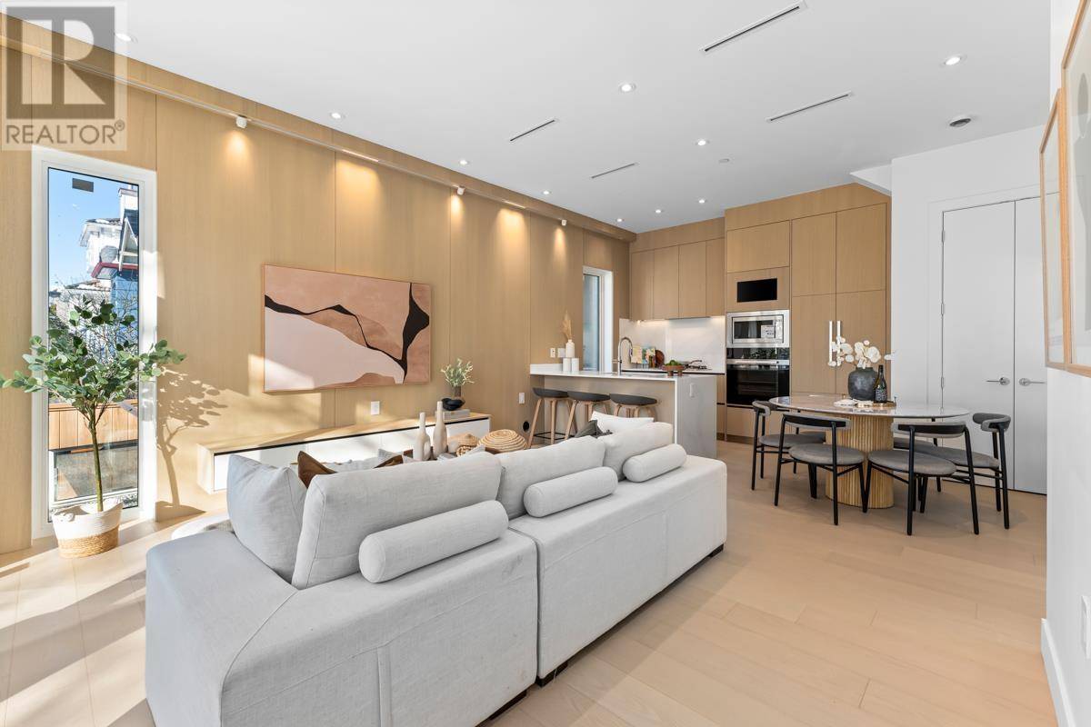 Vancouver, BC V6P2M9,1315 West 64TH AVE #1