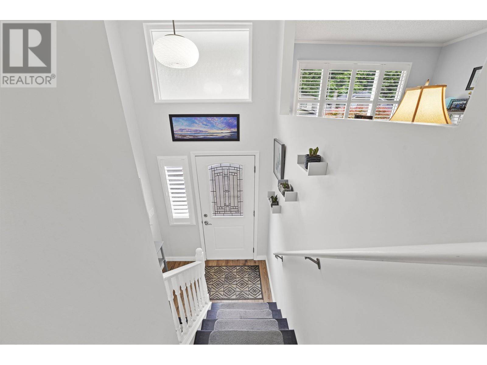 Coquitlam, BC V3E1R1,1271 BLUFF DRIVE