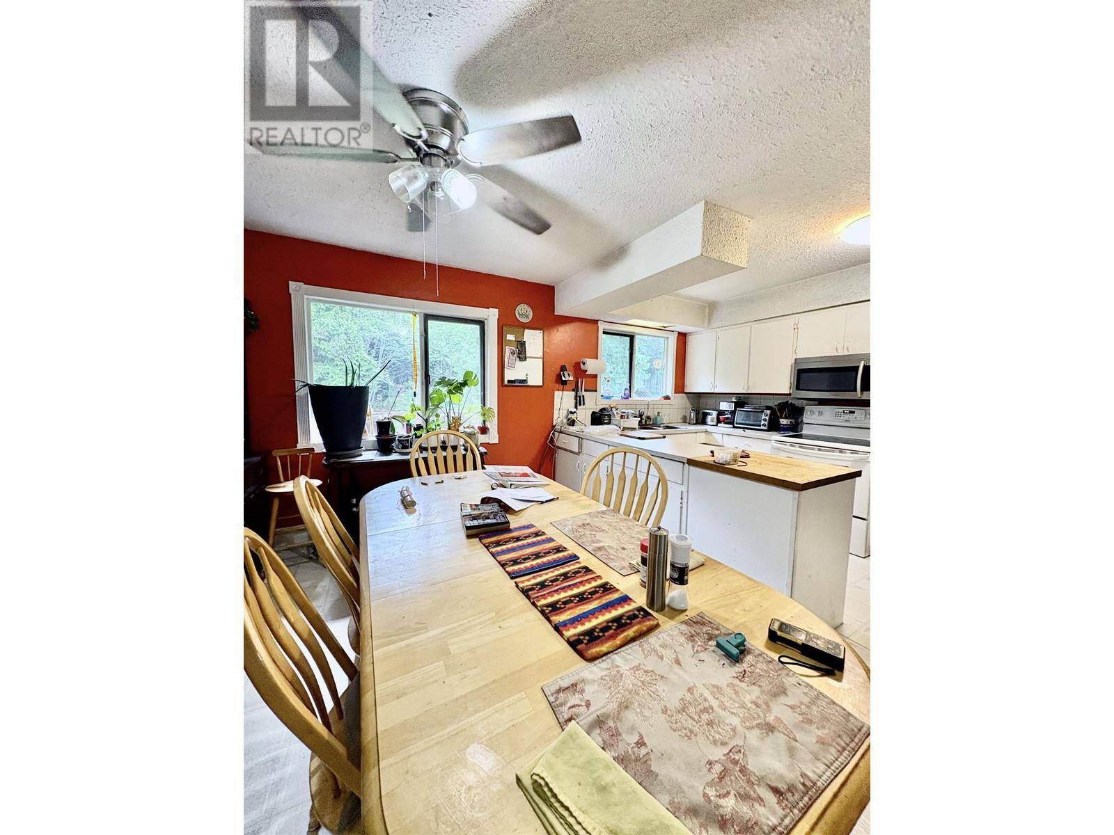 Terrace, BC V8G0B9,5380 CENTENNIAL DRIVE