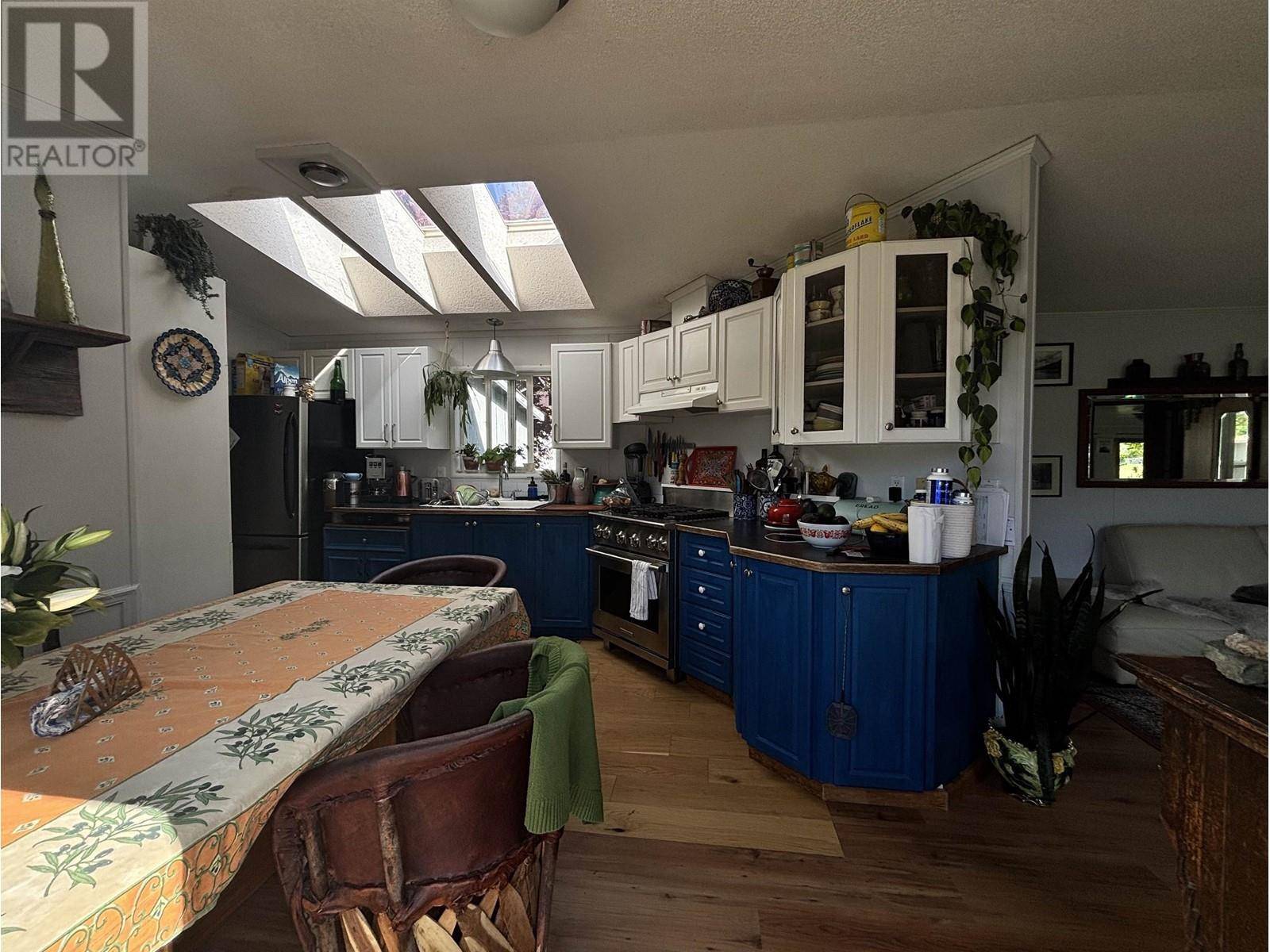 Pemberton, BC V0N2L2,945 ERICKSON ROAD