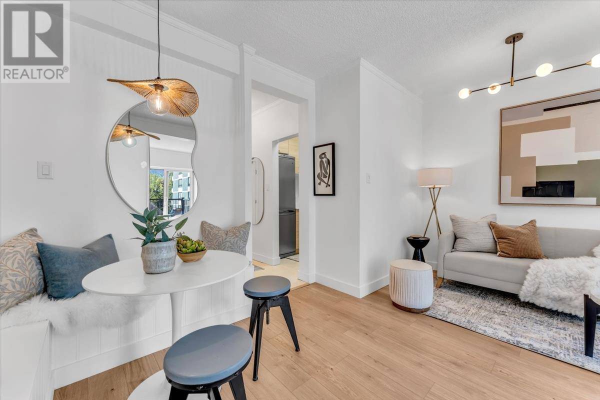 Vancouver, BC V6G1M4,1655 NELSON ST #412