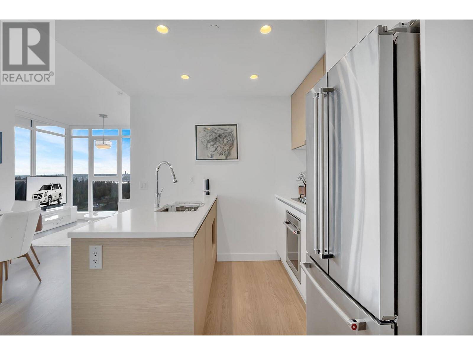 Coquitlam, BC V3J0H6,525 FOSTER AVE #2109