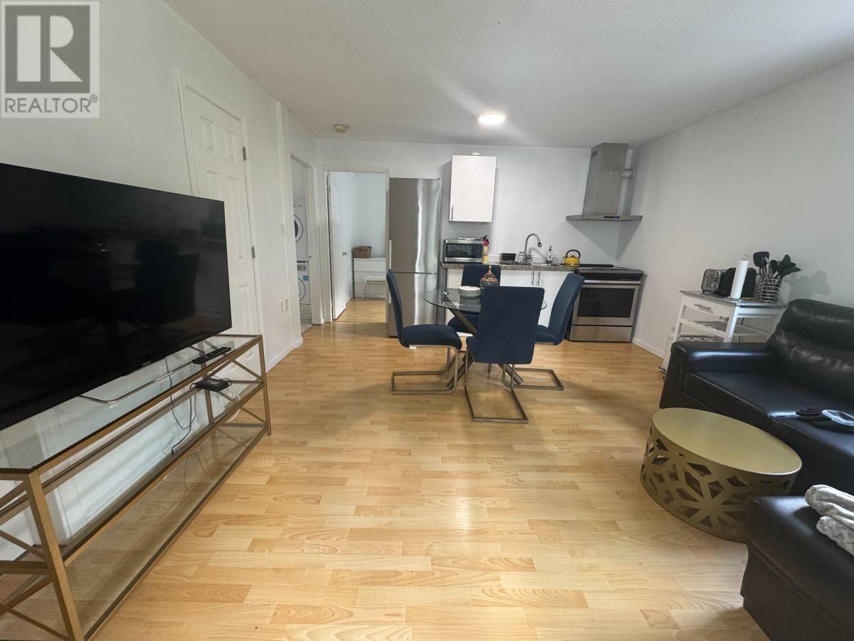 Maple Ridge, BC V2W1A1,23418 TAMARACK LANE #Suite