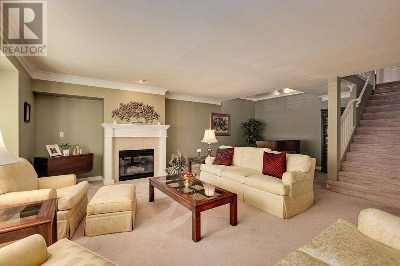 Port Moody, BC V3H4W6,101 PARKSIDE DR #16