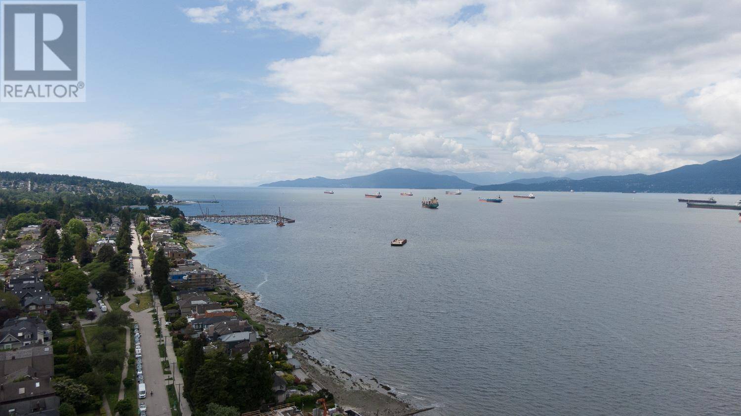 Vancouver, BC V6K1B1,2988 POINT GREY ROAD