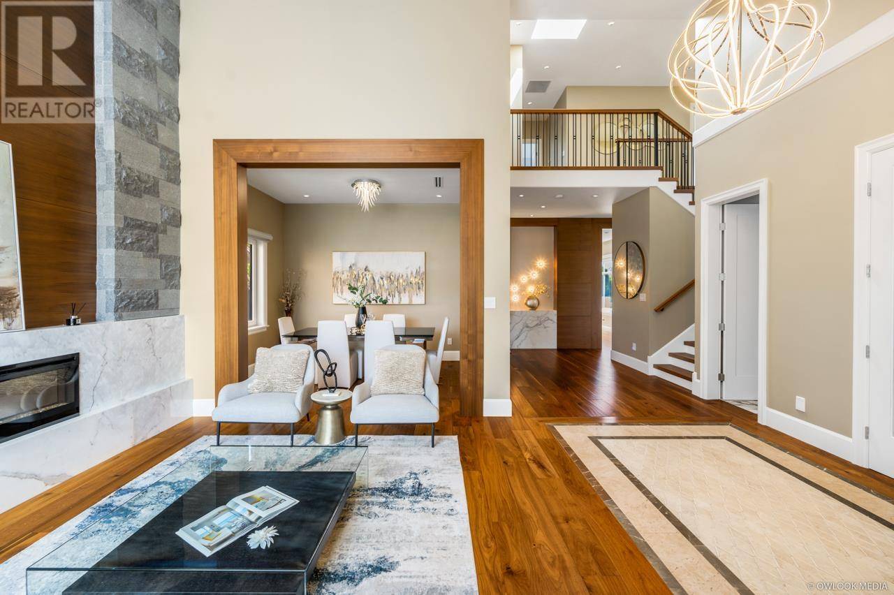 Richmond, BC V6Y3G5,8180 SUNNYWOOD DRIVE