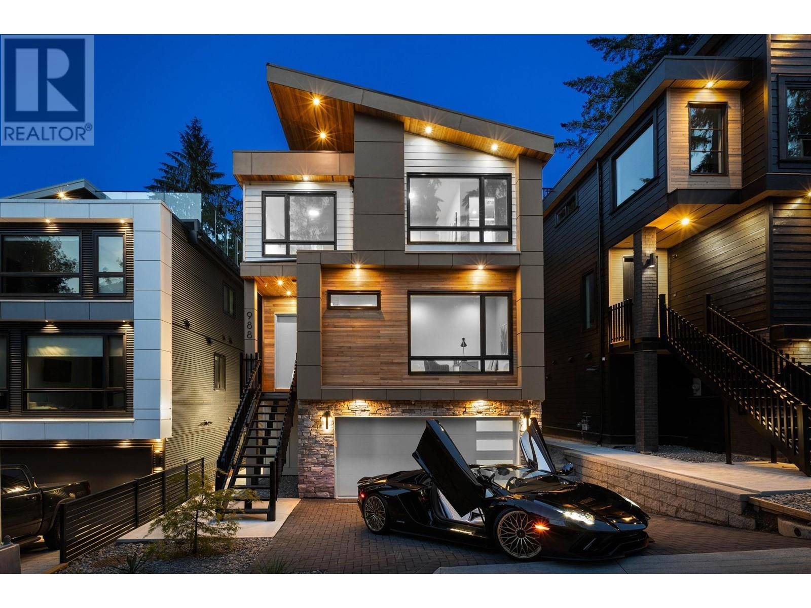 Port Moody, BC V3H1P3,988 SEAFORTH WAY