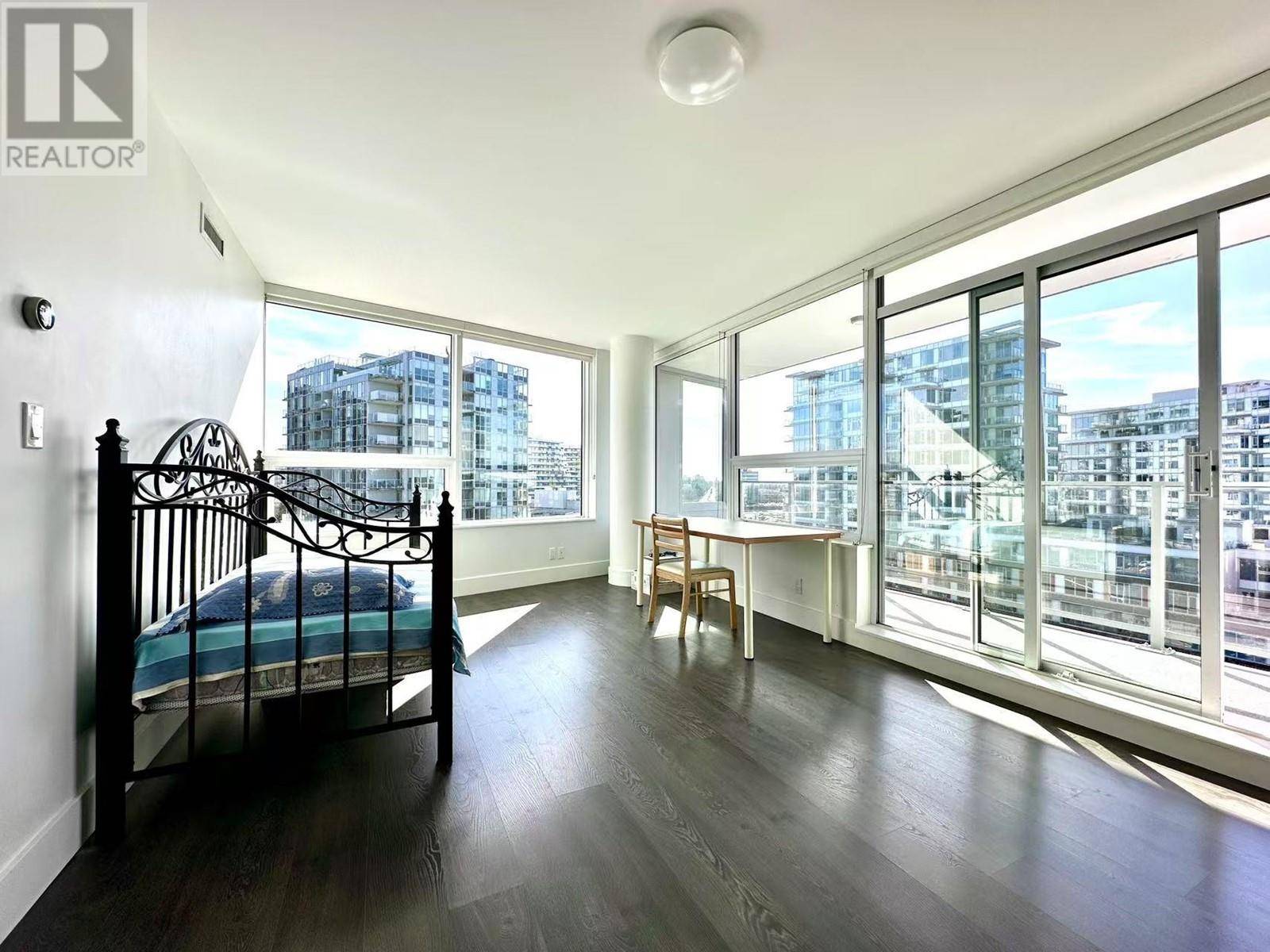 Richmond, BC V7C0C7,5508 HOLLYBRIDGE WAY #903