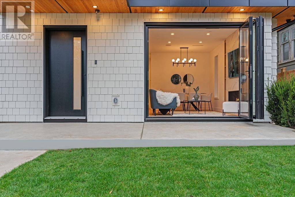 Vancouver, BC V6S1E8,3772 West 20TH AVE #1