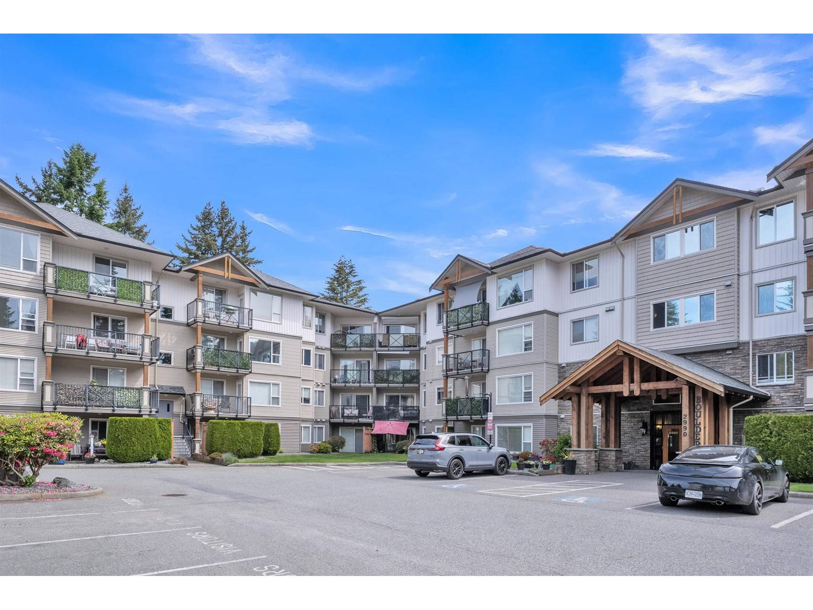 Abbotsford, BC V2T3P8,2990 BOULDER #110