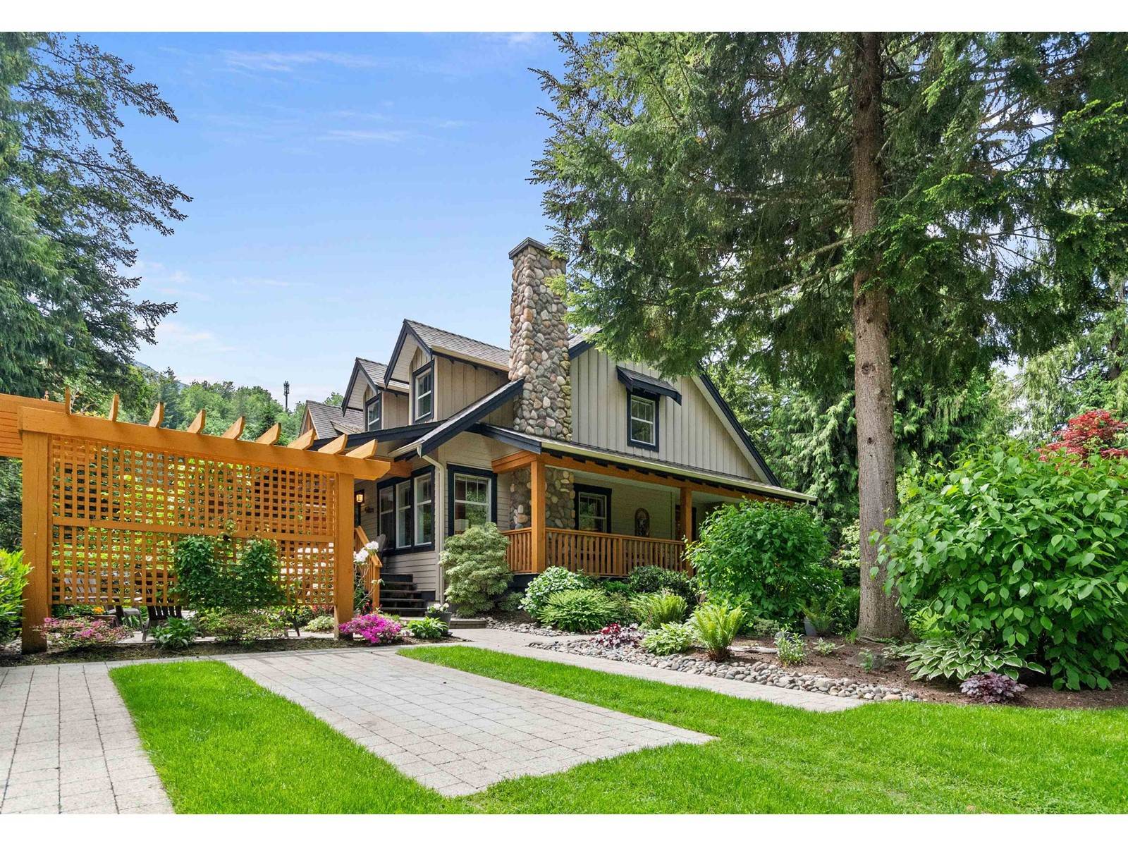 Lindell Beach, BC V2R0E1,1794 RAVENWOOD TRAIL|Cultus Lake South