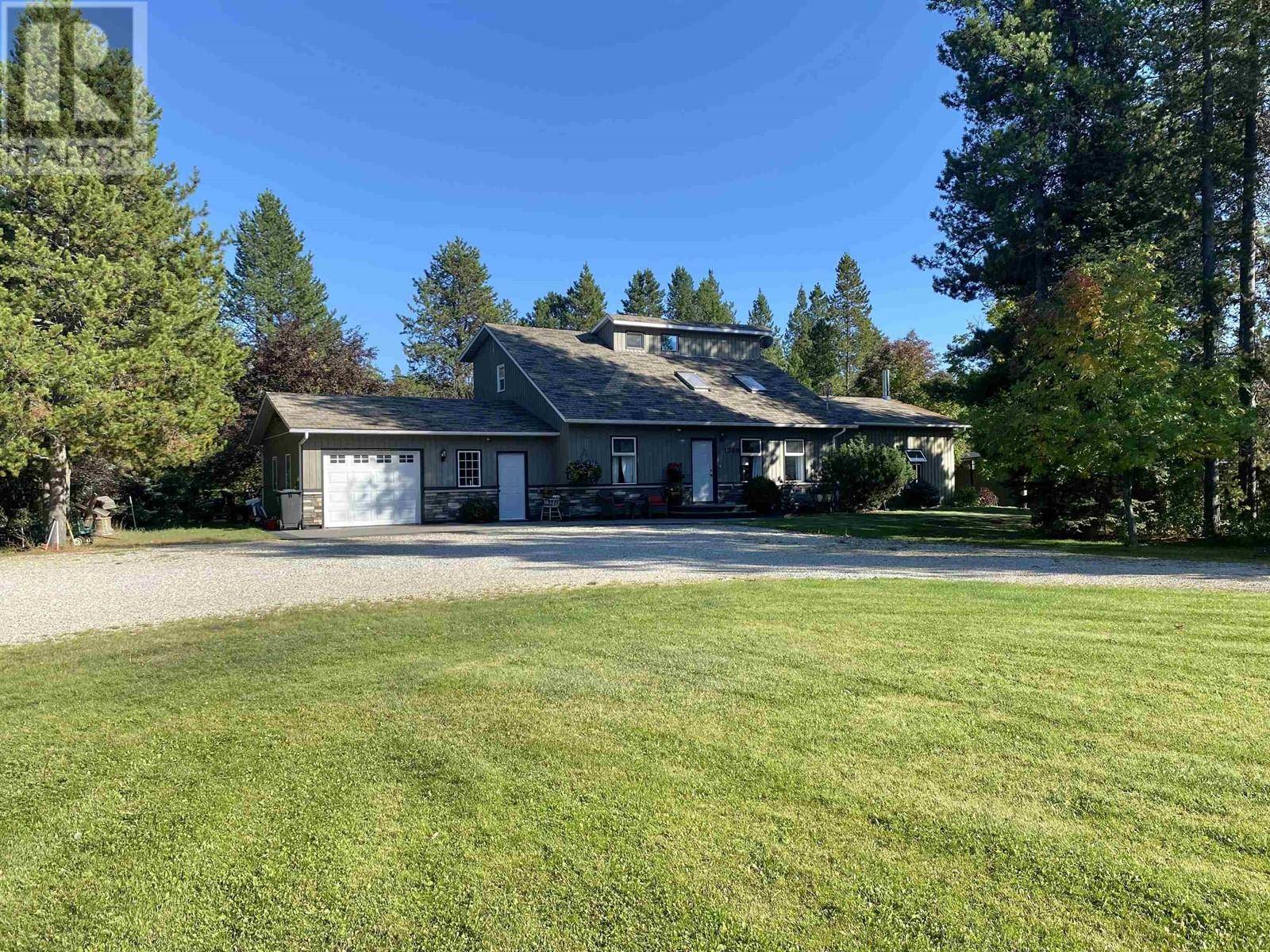 Valemount, BC V0E2Z0,1500 ASH STREET
