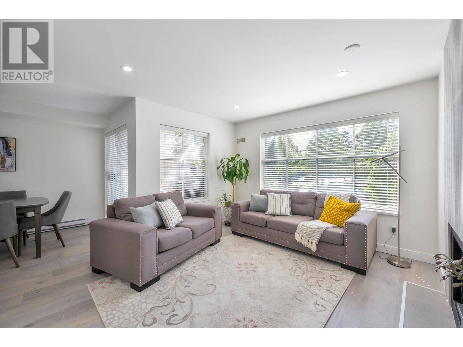 Port Coquitlam, BC V3C6B3,2450 HAWTHORNE AVE #20