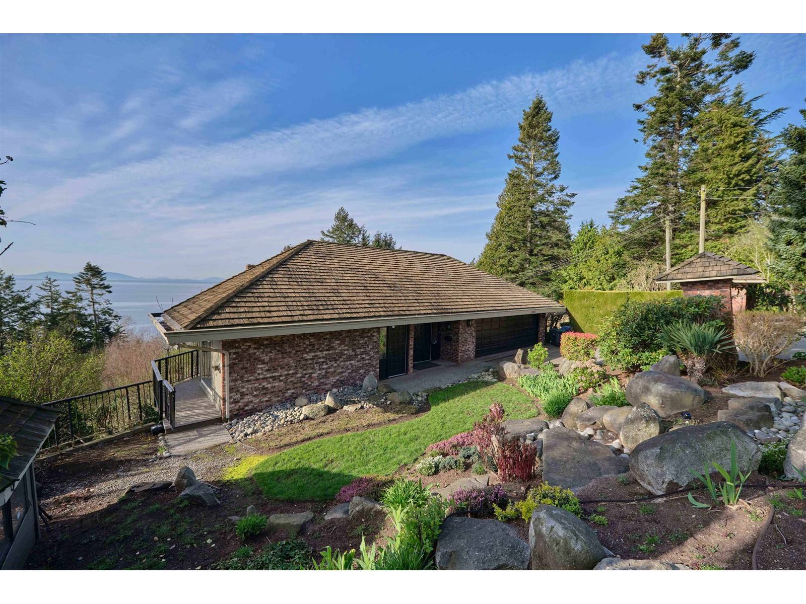 Surrey, BC V4A1B8,13026 13 AVENUE