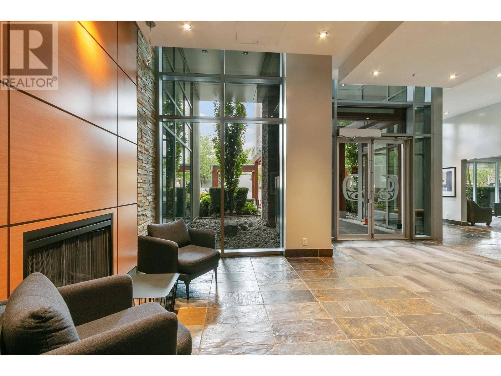 Port Moody, BC V3H0B7,660 NOOTKA WAY #305