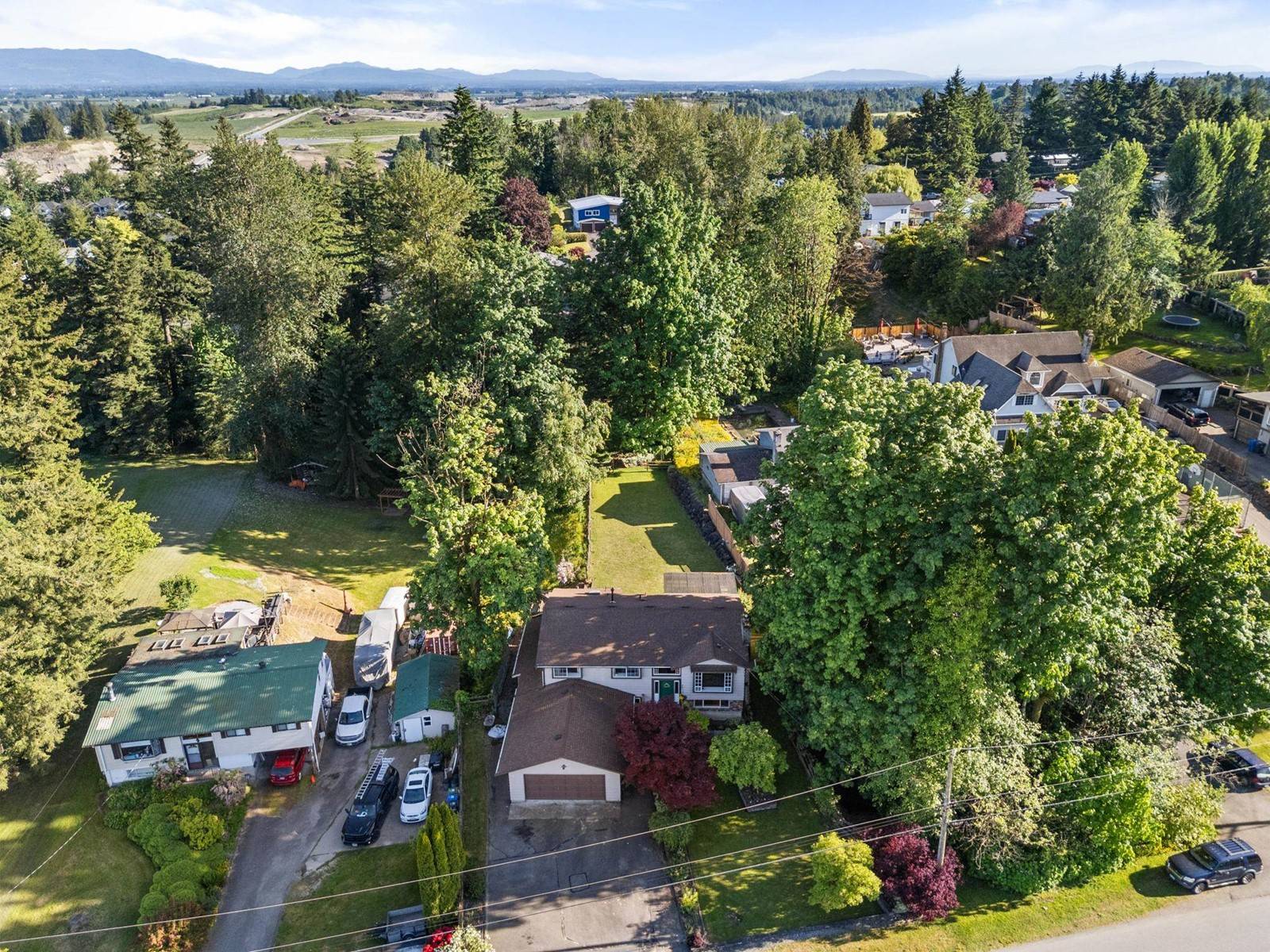 Abbotsford, BC V4X1J4,29484 DUNCAN AVENUE