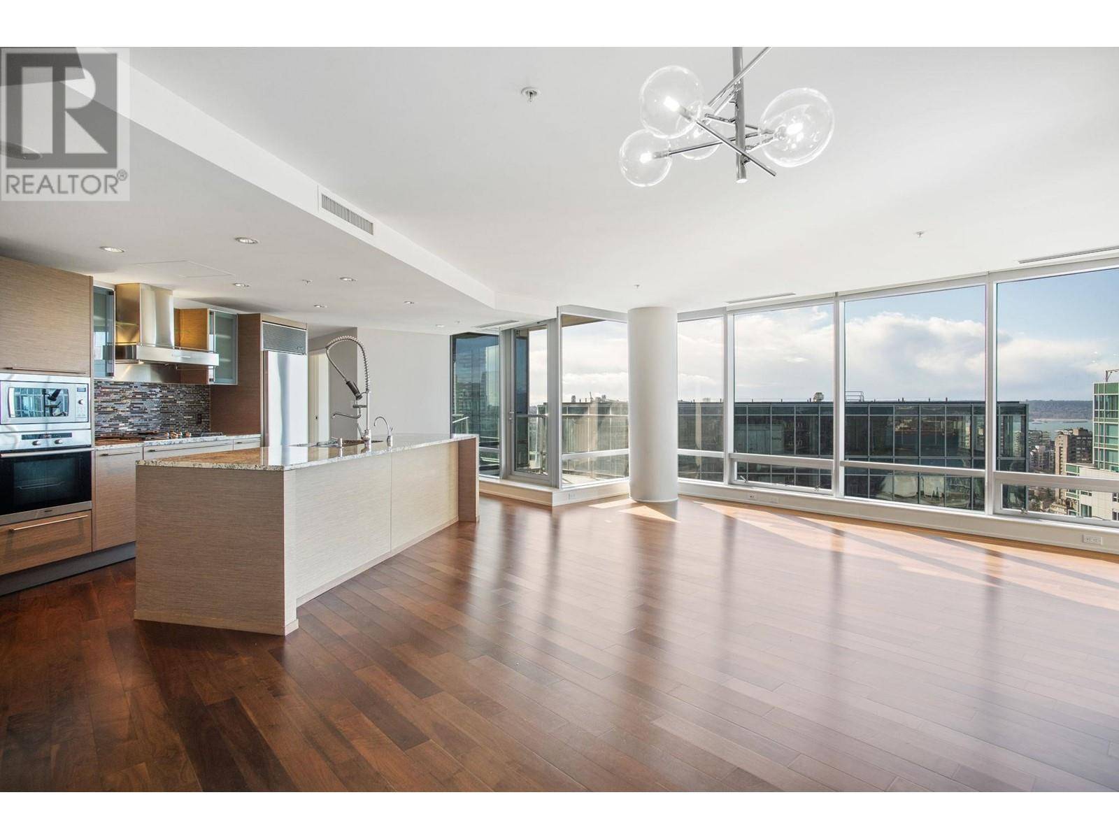 Vancouver, BC V6E4V2,1111 ALBERNI ST #3309