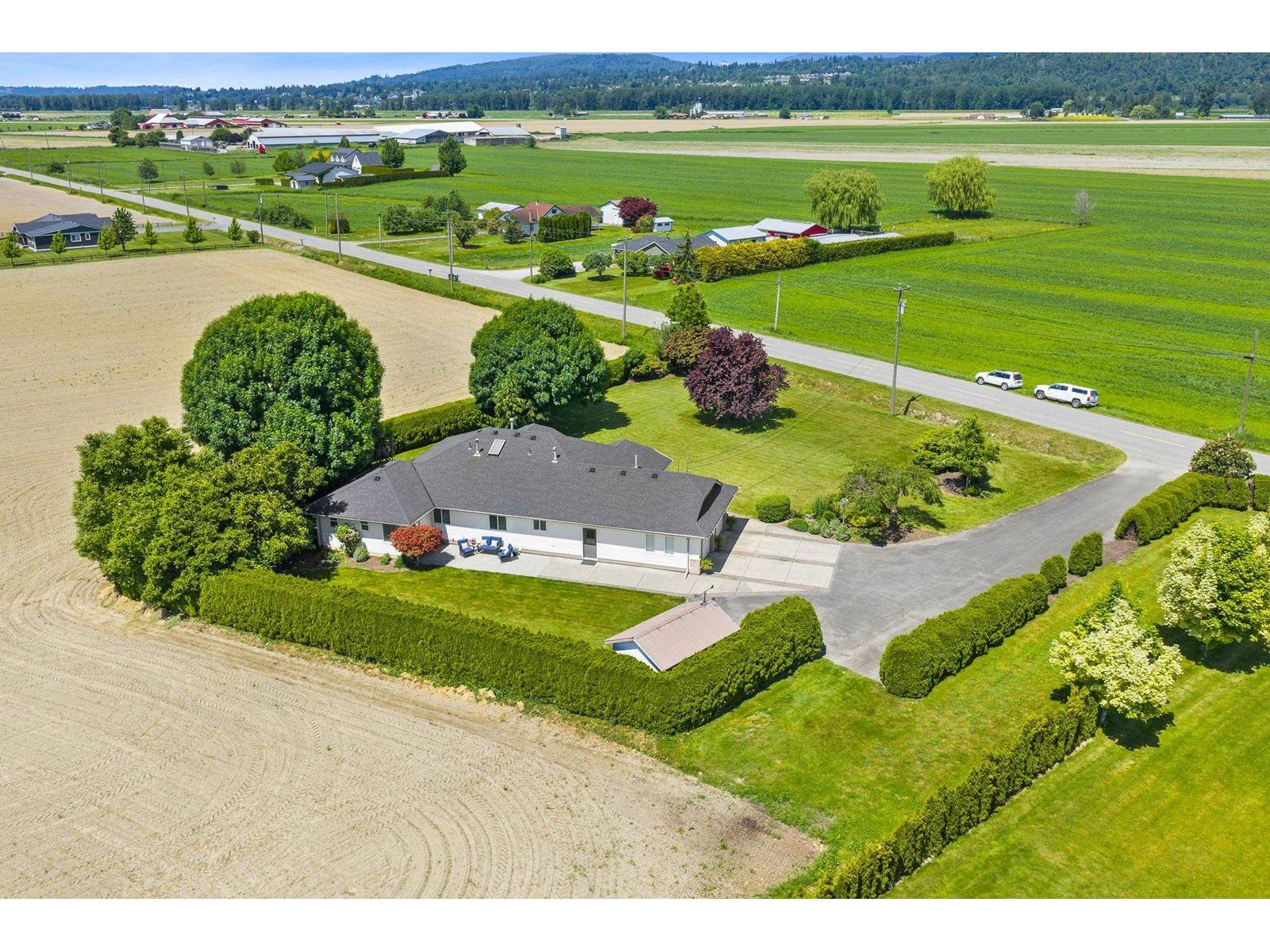 Abbotsford, BC V3G1N8,34834 PAGE ROAD