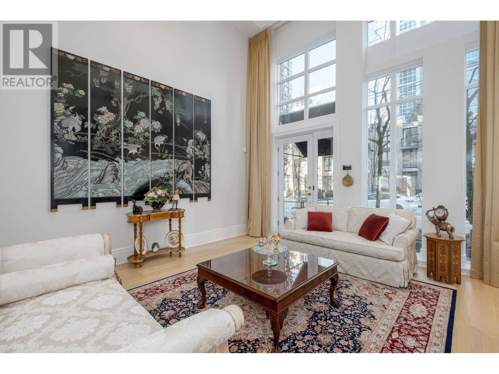 Vancouver, BC V6B1S2,1258 RICHARDS STREET
