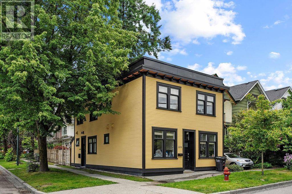 Vancouver, BC V5V2M7,374 E 28TH AVENUE