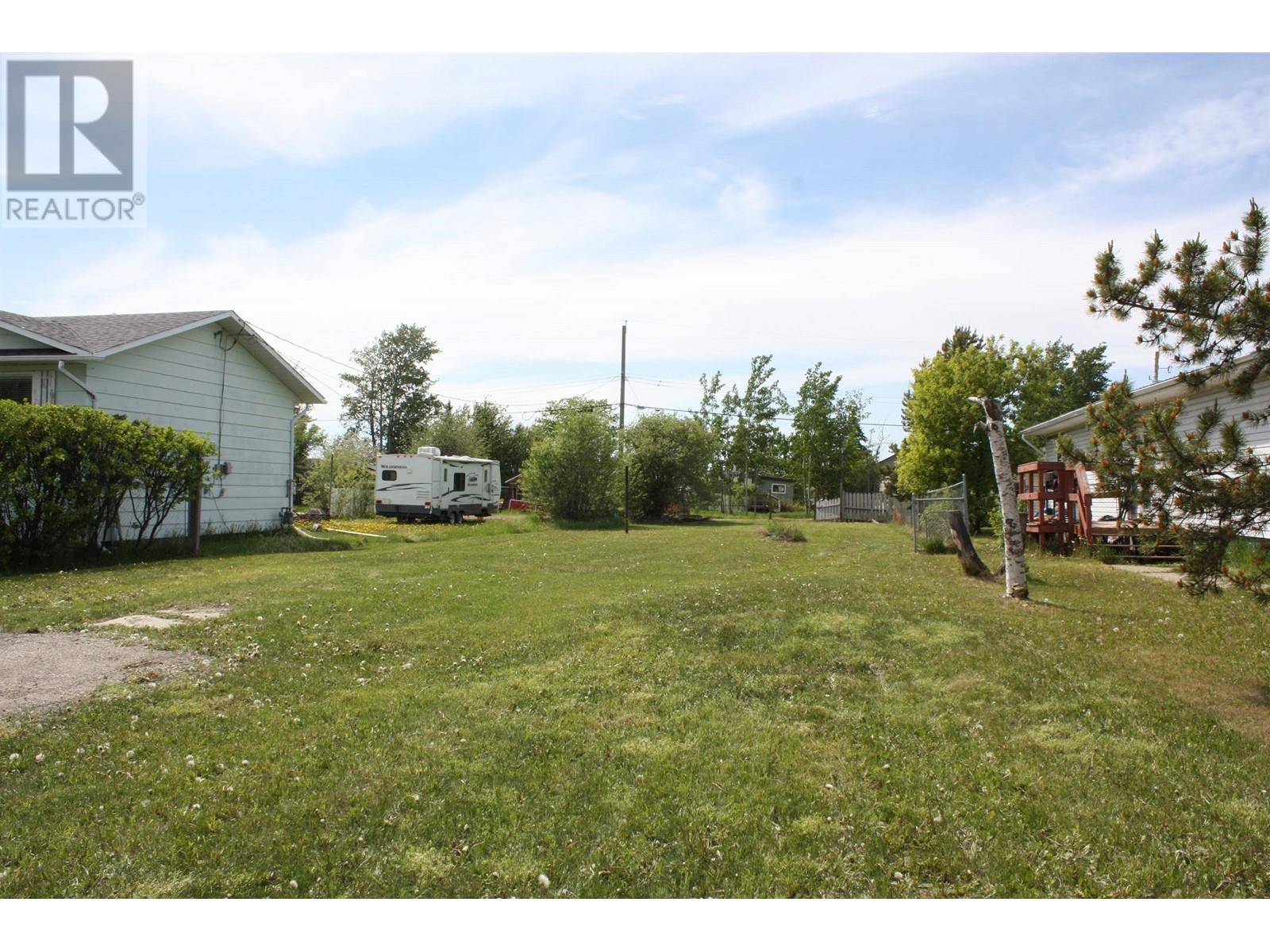 Fort St. John, BC V1J2Z3,8608 76 STREET