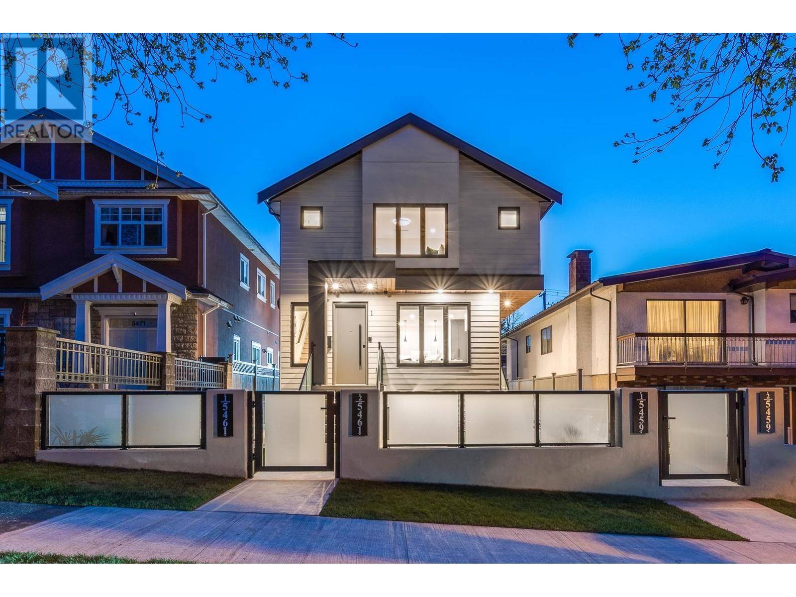 Vancouver, BC V5R3P1,5461 RHODES ST #1
