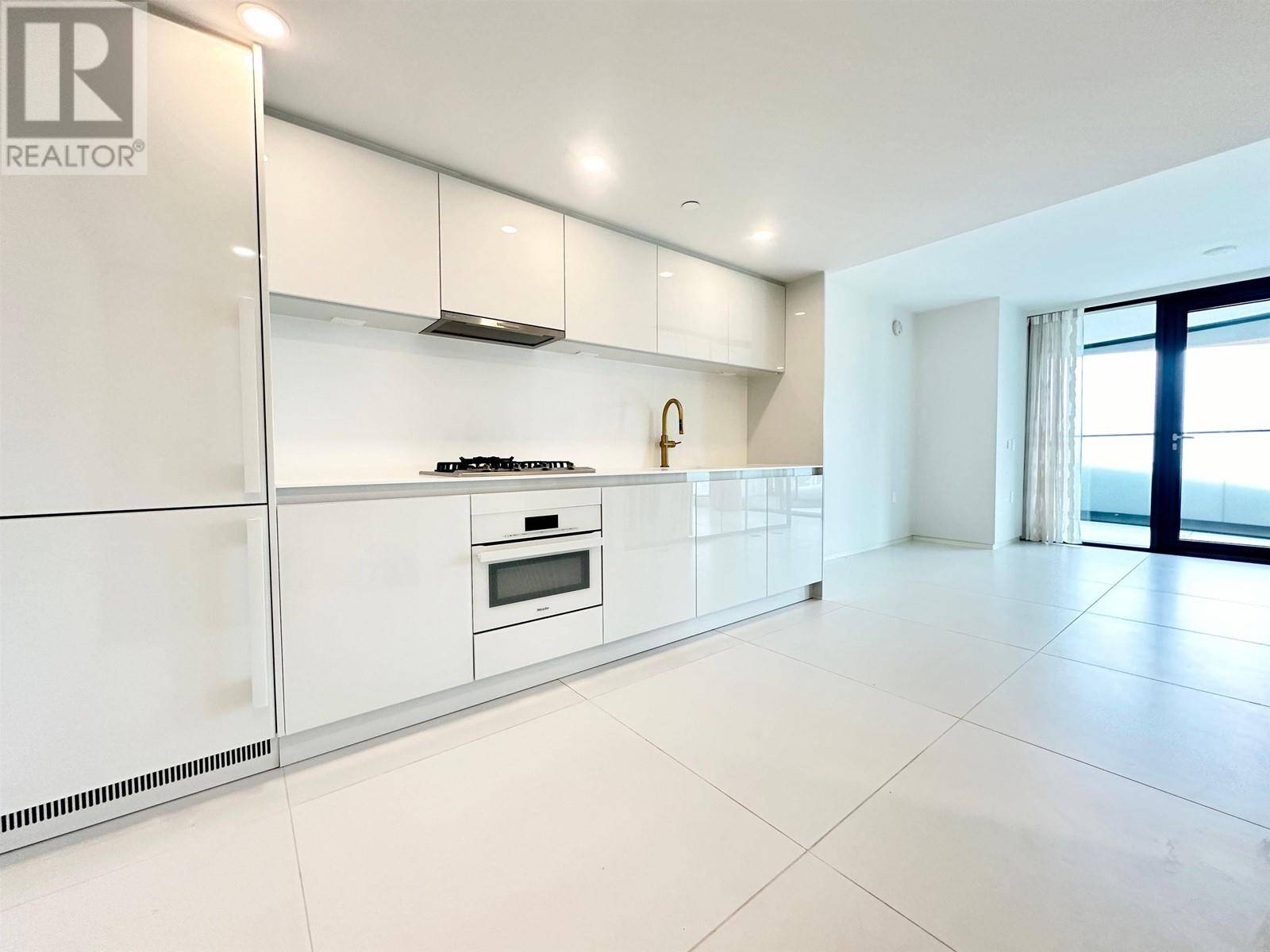 Vancouver, BC V6E0E5,1033 NELSON ST #2905