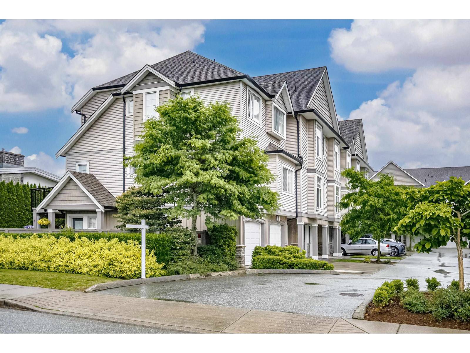 Chilliwack, BC V2P0C2,9140 HAZEL ST #2