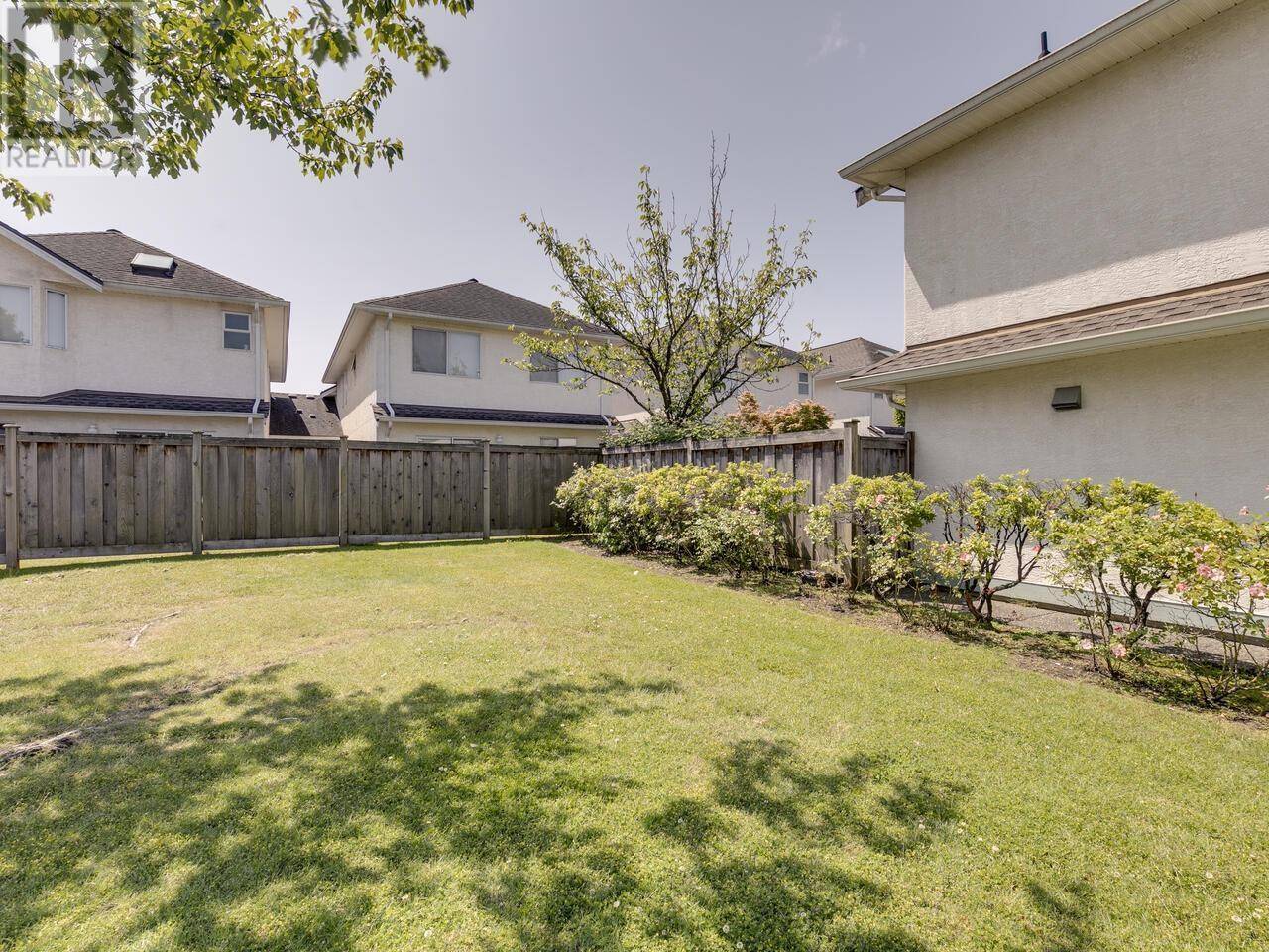 Richmond, BC V6X3W8,10000 FISHER Gate #8