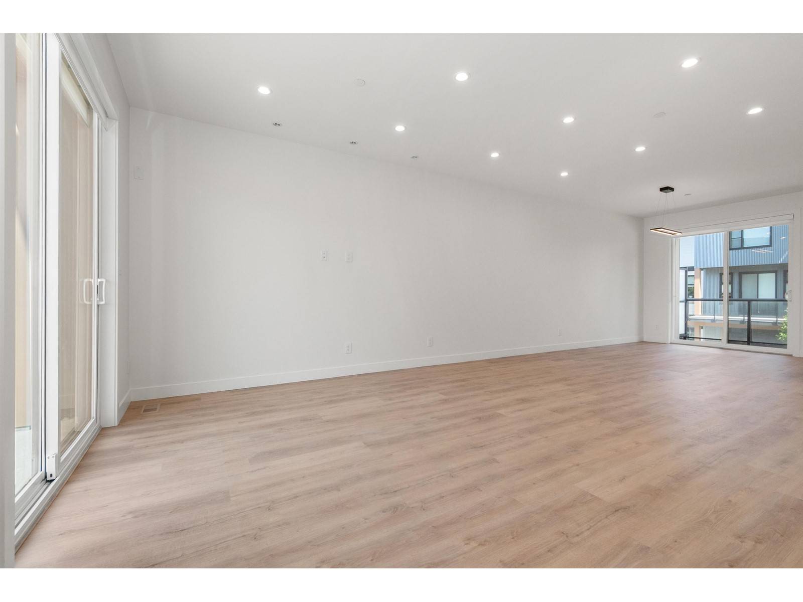 Chilliwack, BC V2P0J9,45437 SPADINA AVE #3