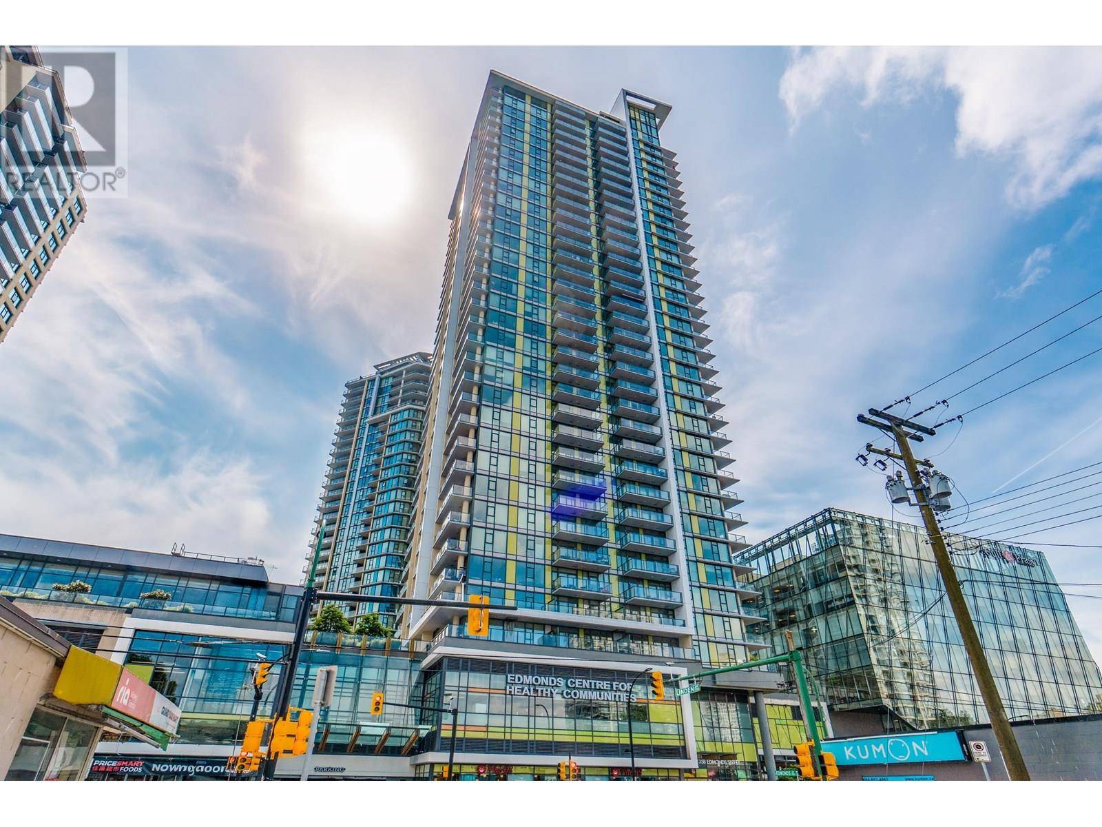 Burnaby, BC V3N0H1,7358 EDMONDS ST #2307