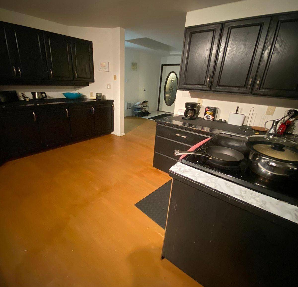 Surrey, BC V3V4M5,10032 122 STREET