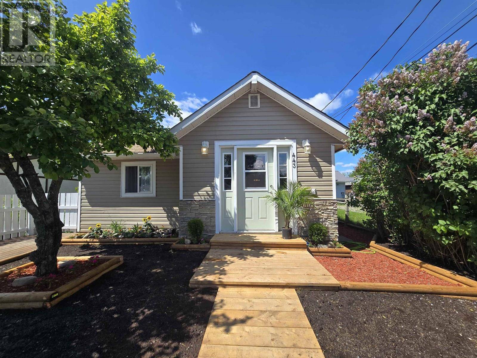 Quesnel, BC V2J1W7,443 HARTLEY STREET