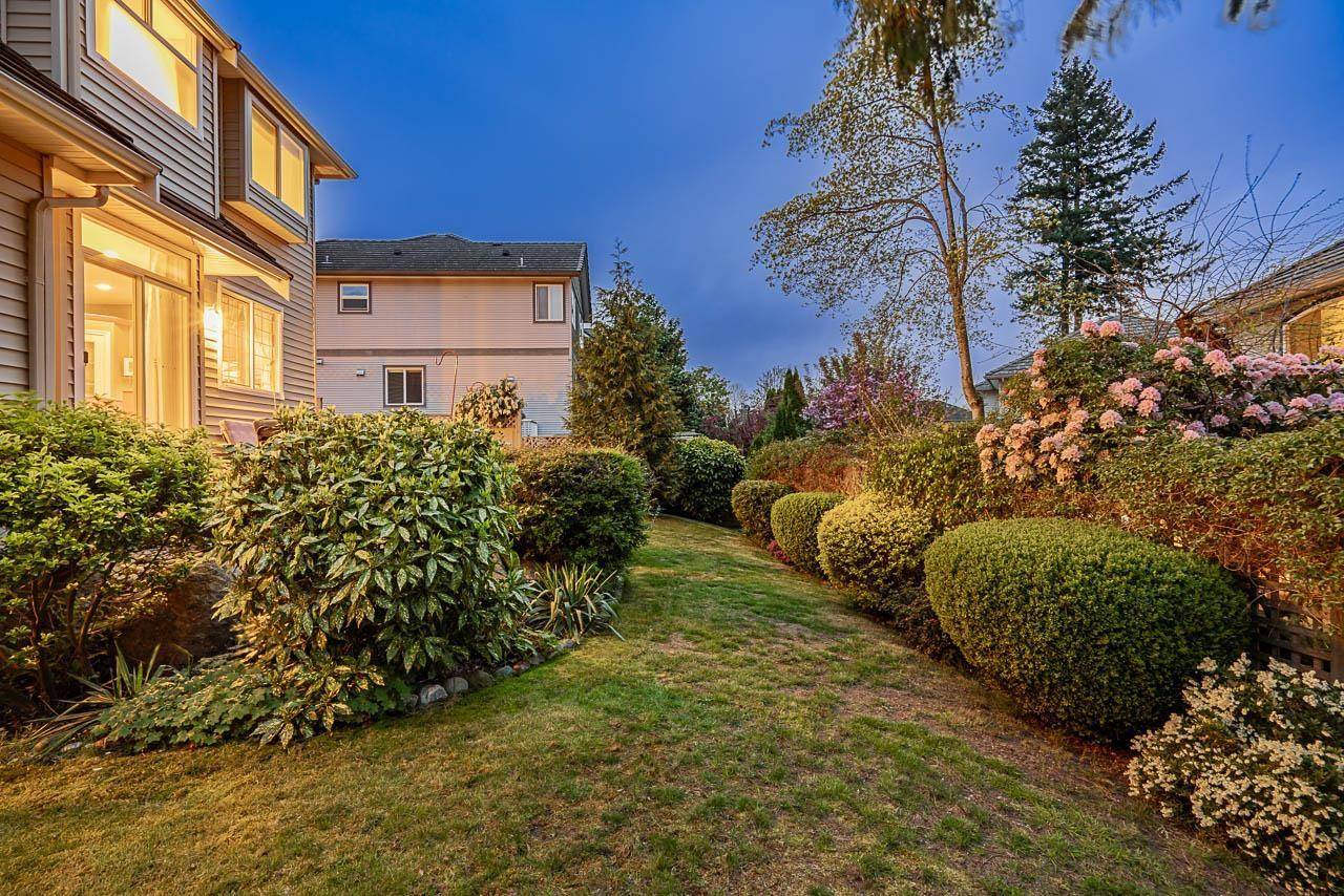 Surrey, BC V3S9L8,14633 72A AVENUE