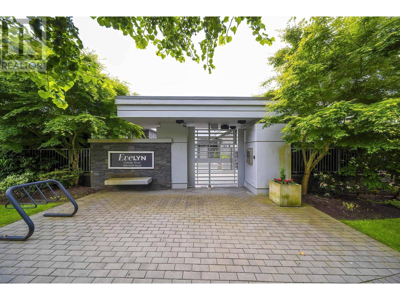 West Vancouver, BC V7T1M3,908 KEITH RD #102