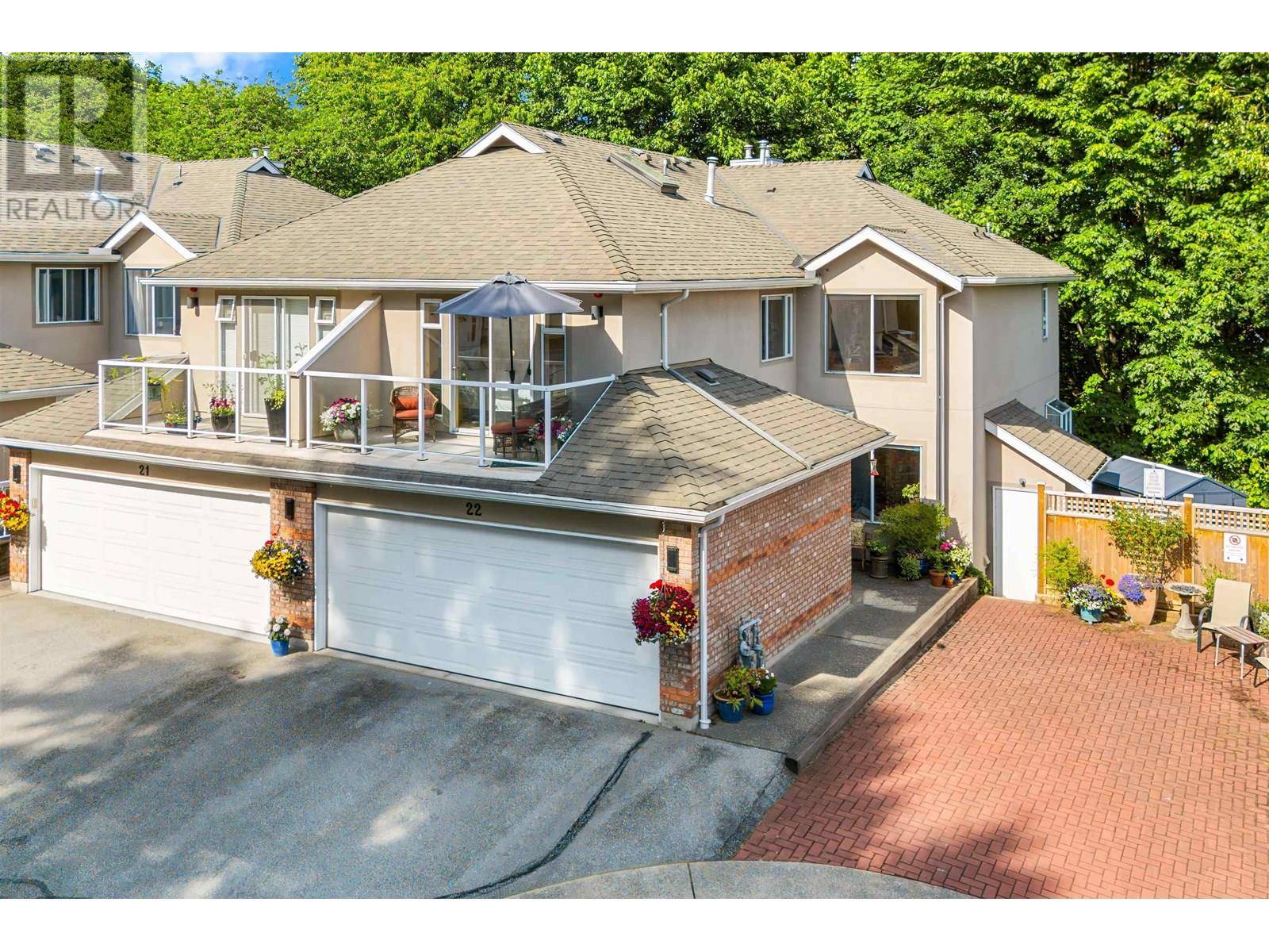 New Westminster, BC V3L5R6,72 JAMIESON CT #22