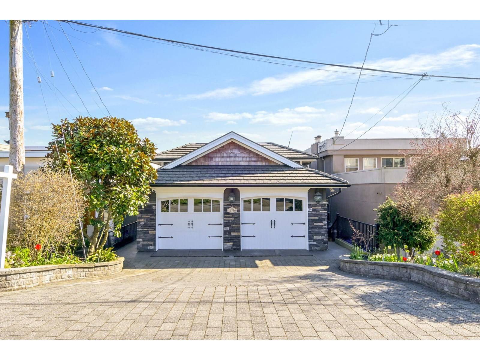 White Rock, BC V4B2J5,14736 THRIFT AVENUE